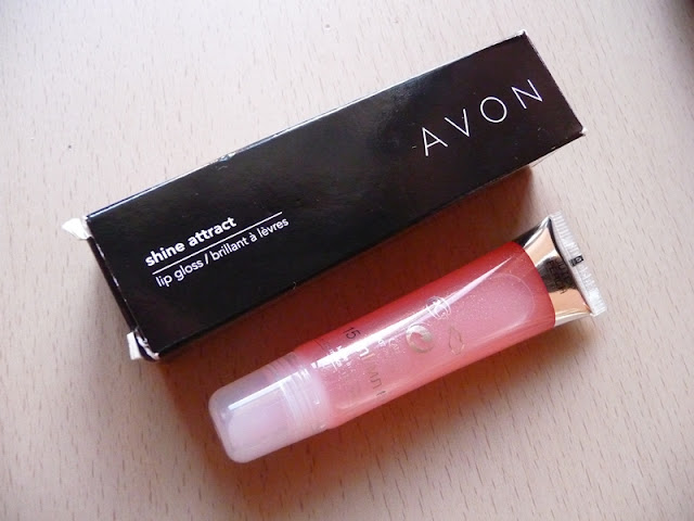 Avon, shine attact lip gloss, błyszczyk, olśniewający blask, nowość avon