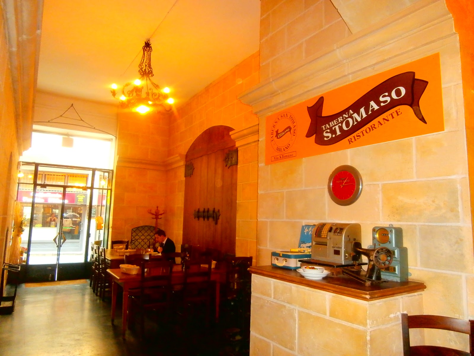 Bologna...e non solo... Ristorante Self Service San Tomaso Via San