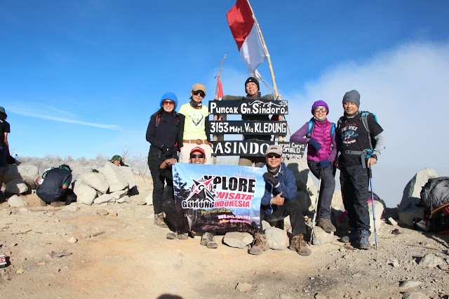 Paket Trekking Gunung Sindoro