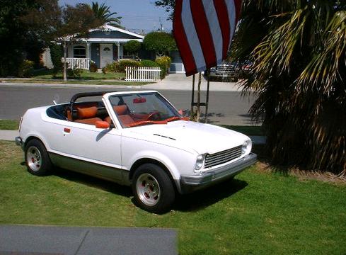 Just A Car Geek 1974 Honda Civic Convertible This One Is Looks As Good A Convertible Top Can Look On Civic And Seems To Fold Nicely Behind The Rear Seat