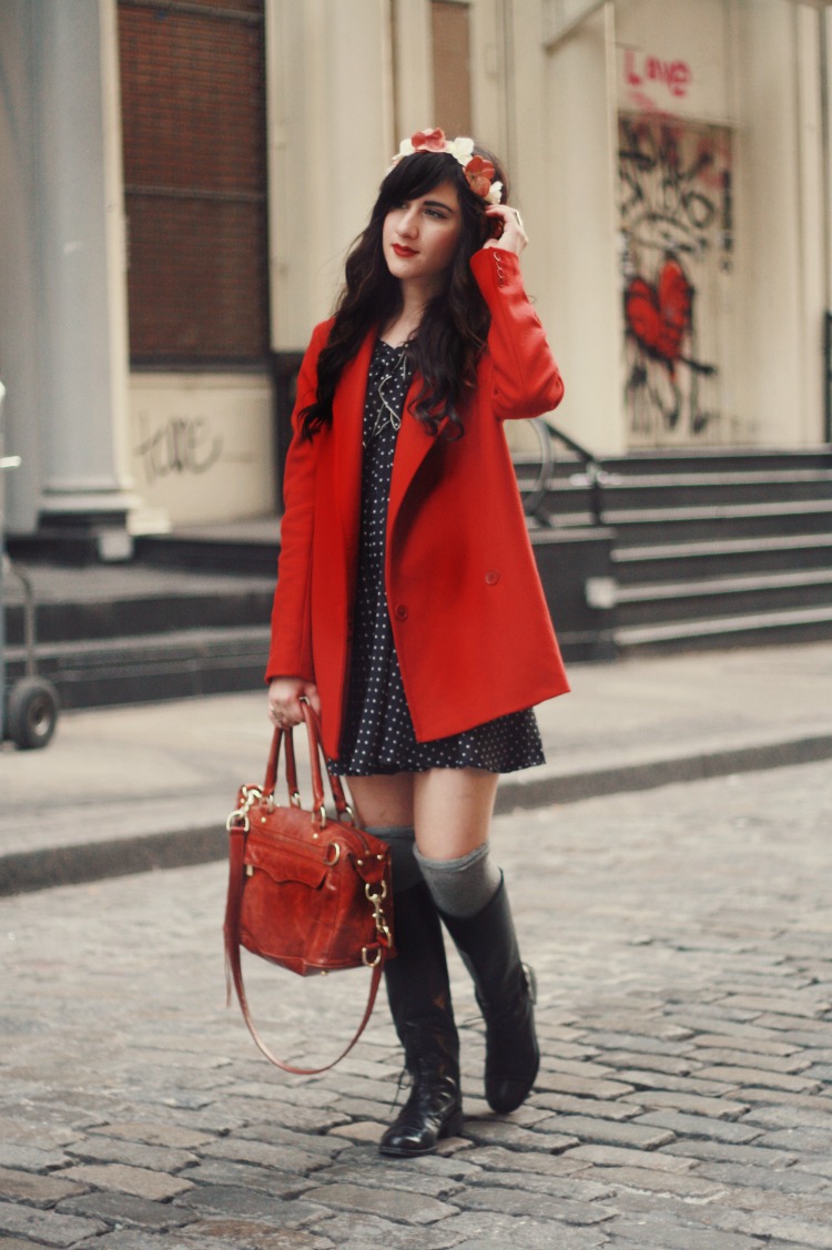 Flashes of Style: Outfit // Girl in the red coat