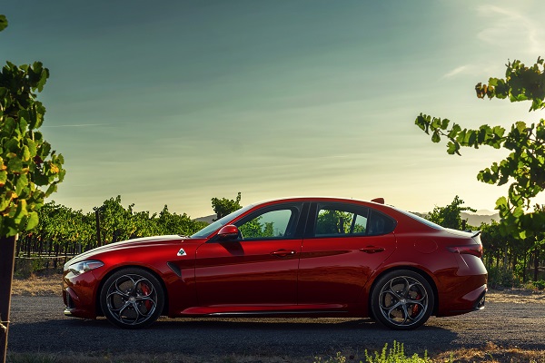 Top Gear Eligi 243 Al Alfa Romeo Giulia Qv Como El Mejor Auto