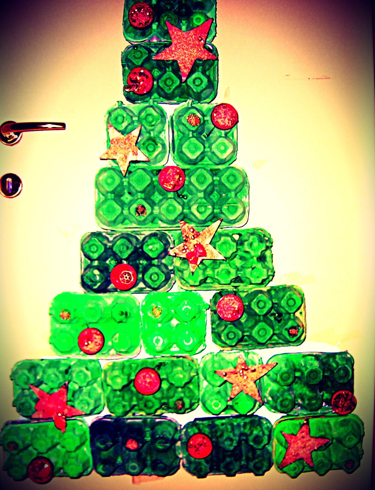 Servizio Educativo I Fenicotteri Cartoni Delle Uova E Asilo Nido