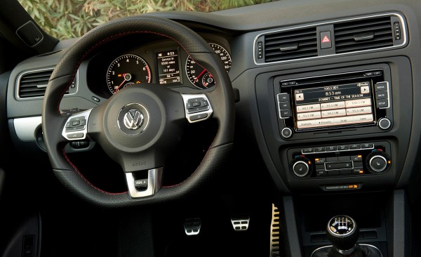 Vw Jetta 2012 Engine