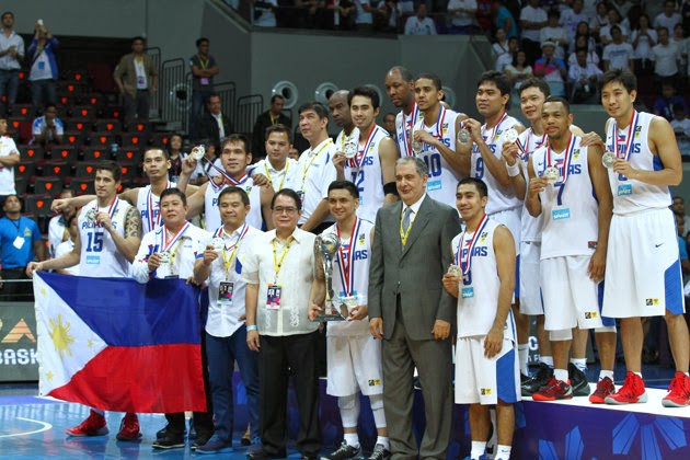 Smart Gilas Pillipinas at the awarding ceremony of the 27th FIBA Asia Championship