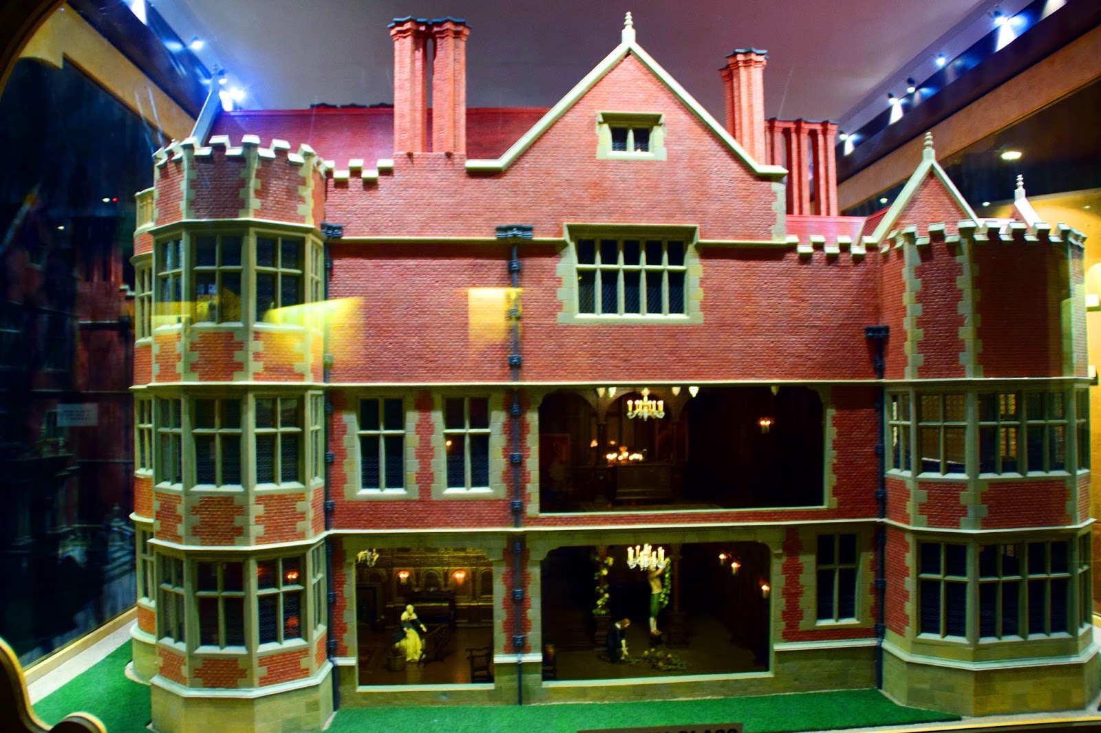 Enjoy your time with beautiful places Miniature model houses in Hever
