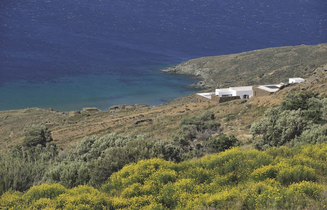The house of Parisian interior designer Pierre-Marie Couturier on Tinos ...