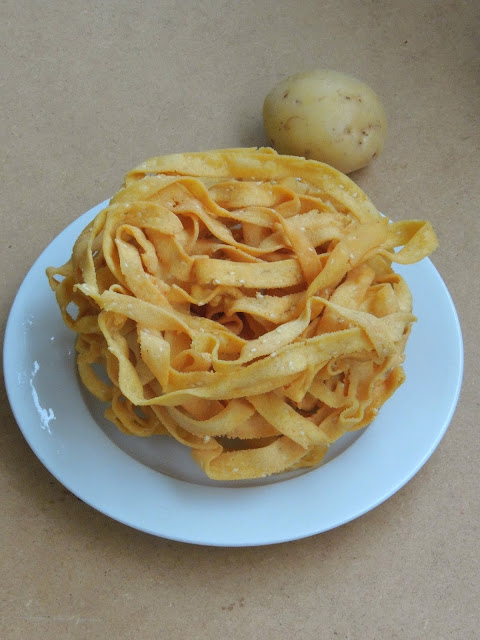 Aloo ribbon pakoda, Potato Ribbon Murukku Aloo ribbon pakoda, Potato Ribbon Murukku