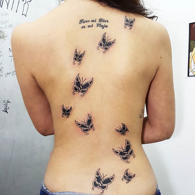 Contoh Gambar Desain Tato Kupu-Kupu Untuk Inspirasi Pria Dan Wanita Koleksi Terbaru Contoh Gambar Desain Tato Kupu-Kupu Untuk Inspirasi Pria Dan Wanita Koleksi Terbaru