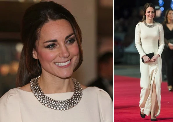 Kate Middleton effortlessly paired this modestly priced jewellery with her designer gown by Roland Mouret