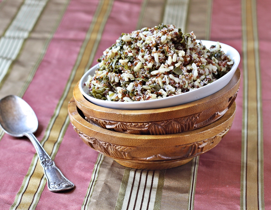 Versatile Vegetarian Kitchen Garlicky Quinoa and Brown Rice