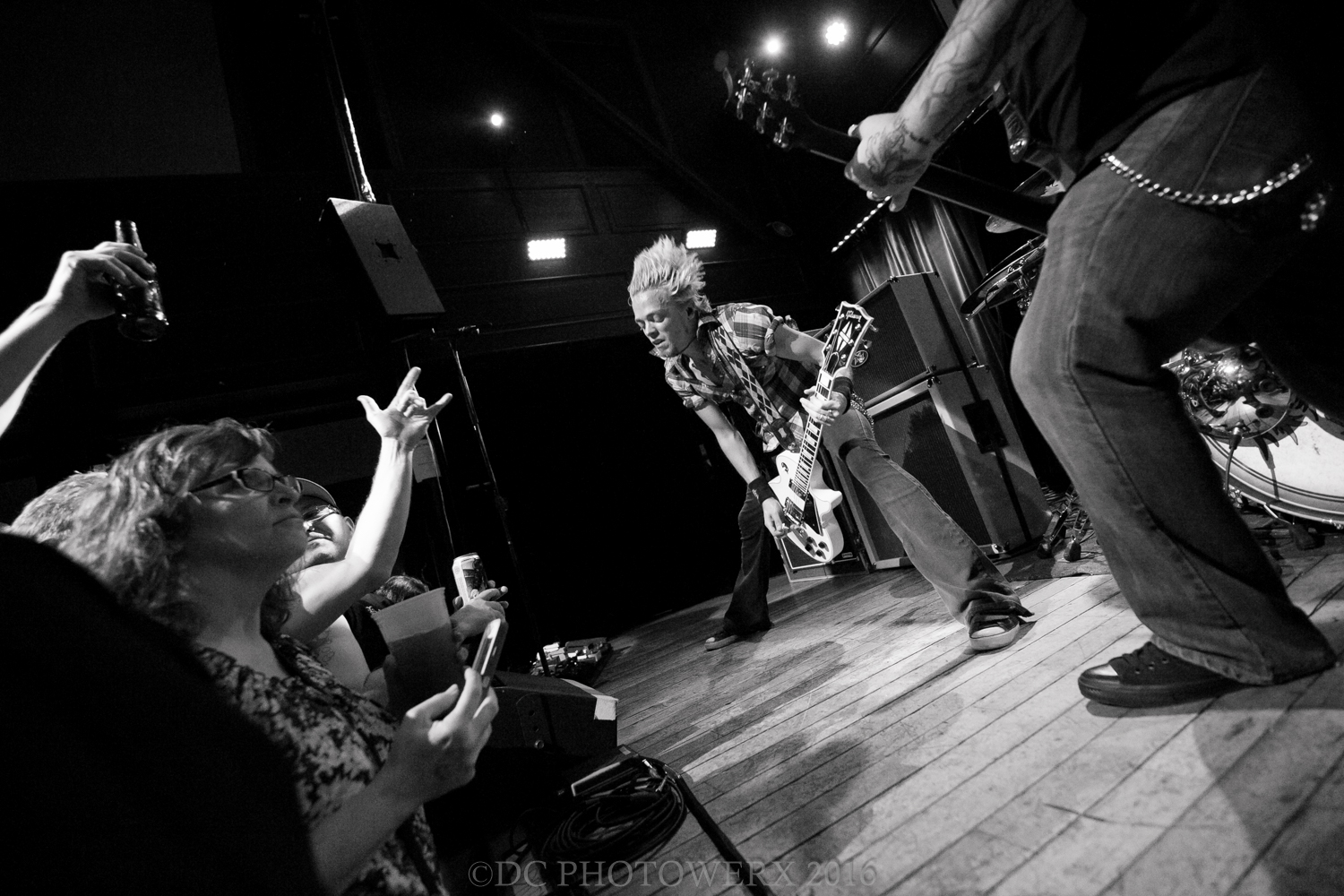 Black Stone Cherry - YouTube