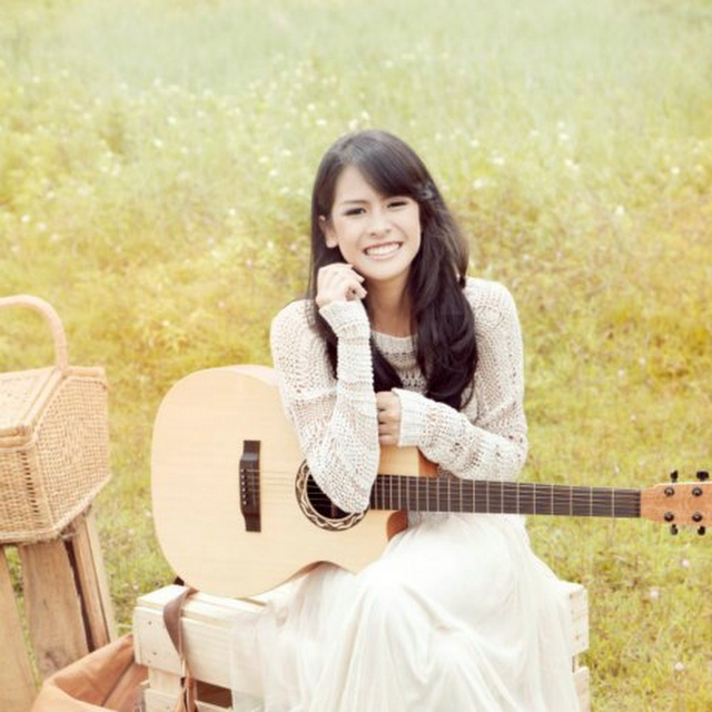 Lirik Lagu Maudy Ayunda - Tiba Tiba Cinta Datang | Lirik Lagu Dunia