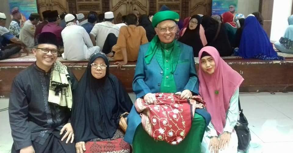 GURUKU HAKIKAT KITABULLOH DAN SUNNAH ROSULULLOH UNTAIAN GURUKU HAKIKAT KITABULLOH DAN SUNNAH ROSULULLOH UNTAIAN