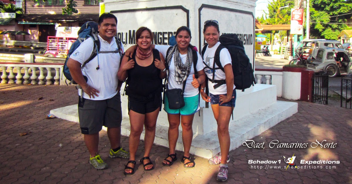 Rizal Monument, Daet - Schadow1 Expeditions