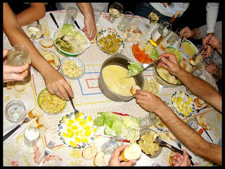 Bagna cauda: la ricetta piemontese per farla senza errori
