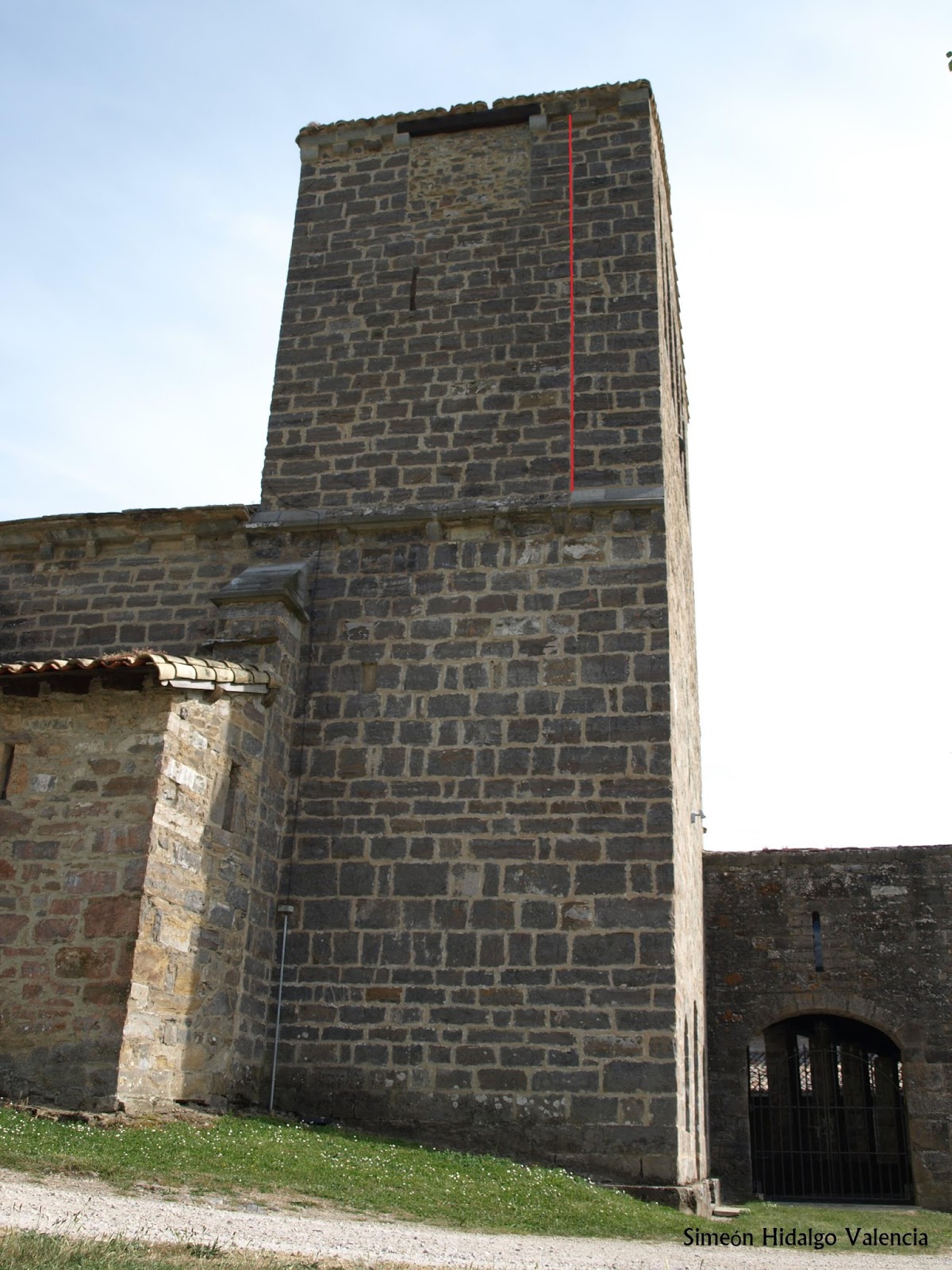 EL BLOG DE SIMEÓN HIDALGO LA ESPADAÑA DE SANTA FE DE URRAÚL ALTO NAVARRA