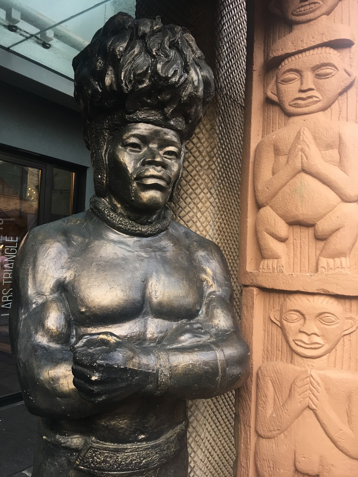 ÇİLEKSUYU Londra�da bilinesiShaka Zulu,Camden Town