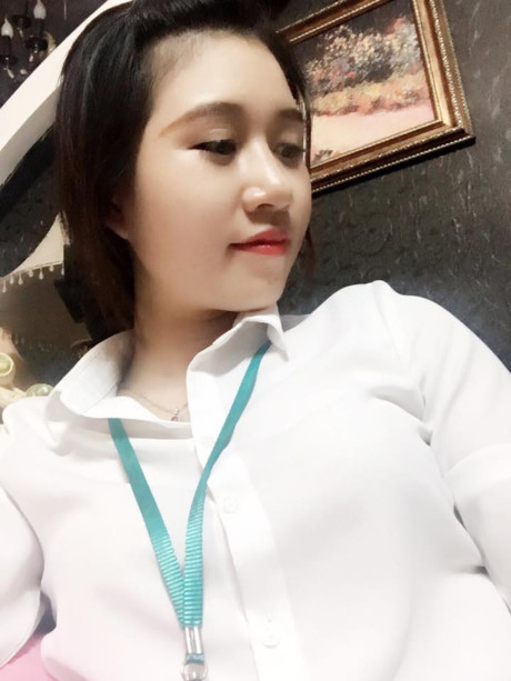 Buc anh doi lap gay bao cua hot girl ngan hang - Anh 3