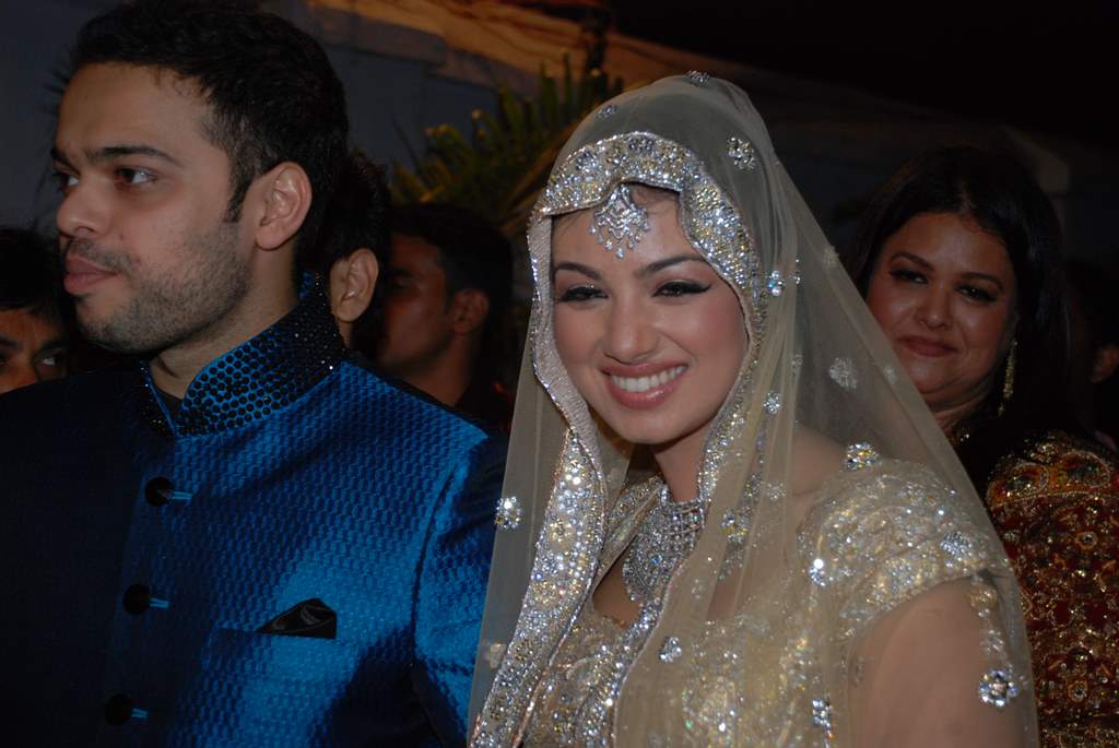 Ayesha Takia Wedding Reception Photo Gallery Ayesha Takia Wedding Reception Photo Gallery