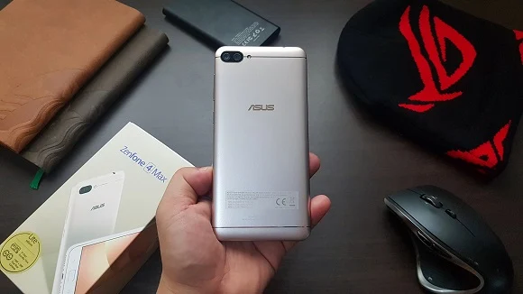 Zenfone 4 Max Lite Lifestyle