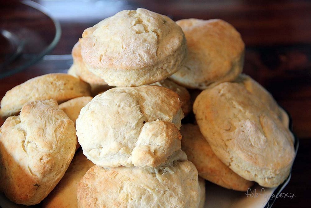 BIG DADDY’S BISCUITS Grandmother recipes and cooking