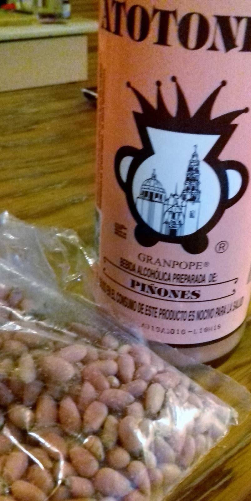 MI PLACER POR LA COMIDA: RECETA: PANQUÉ DE ROMPOPE DE PIÑÓN Y PIÑONES ROSAS