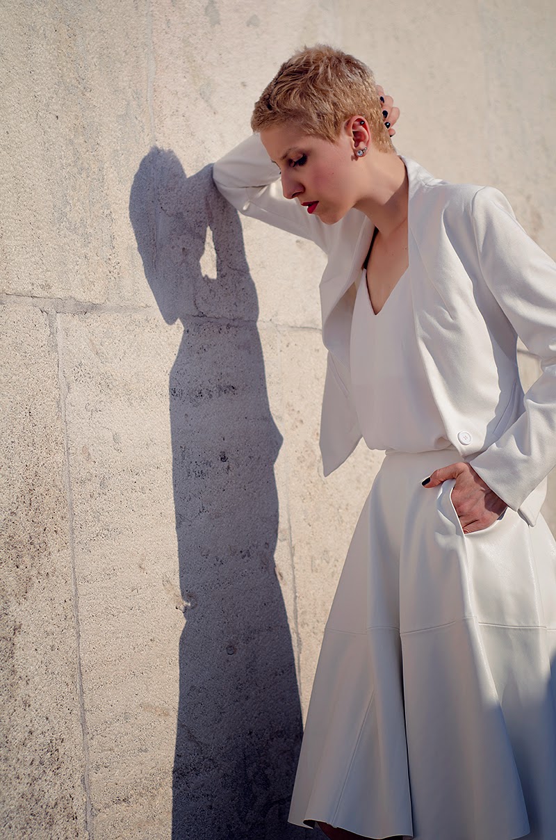 White leather skirt midi Clearance