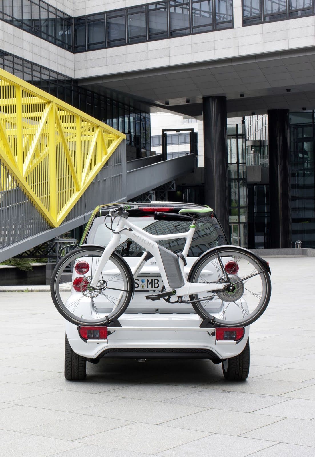 Daily Cars: Smart ebike to go on sale in 2012: Urban electric mobility