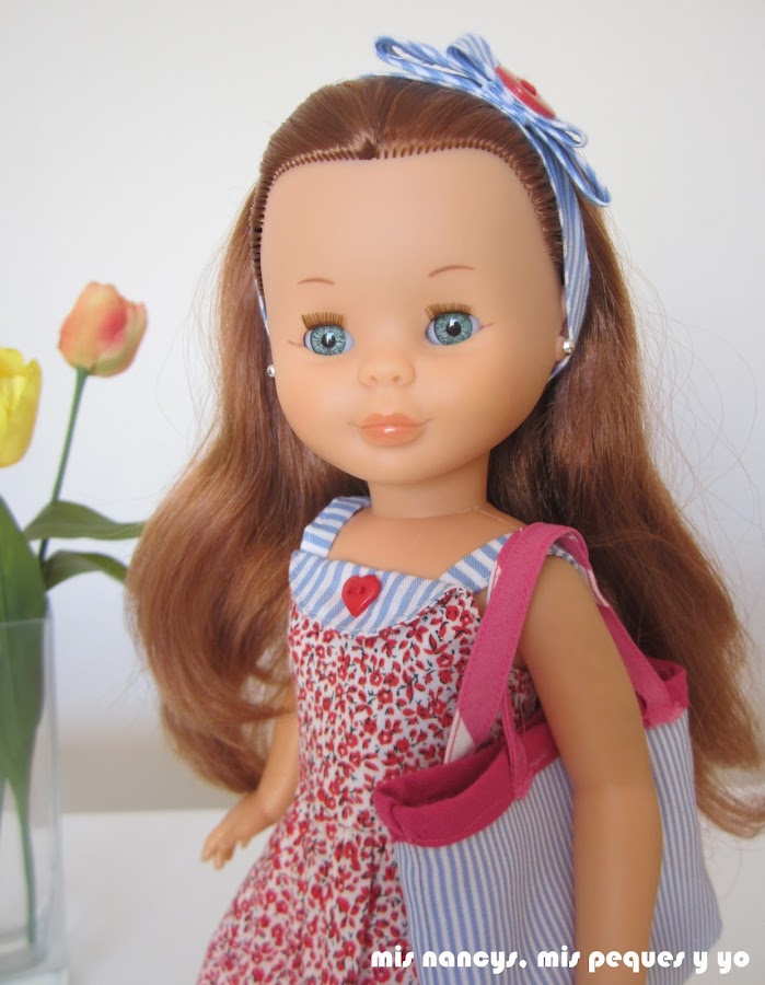 mis nancys, mis peques y yo, vestidos primavera para nancy de anilegra, detalle complementos bolso y diadema