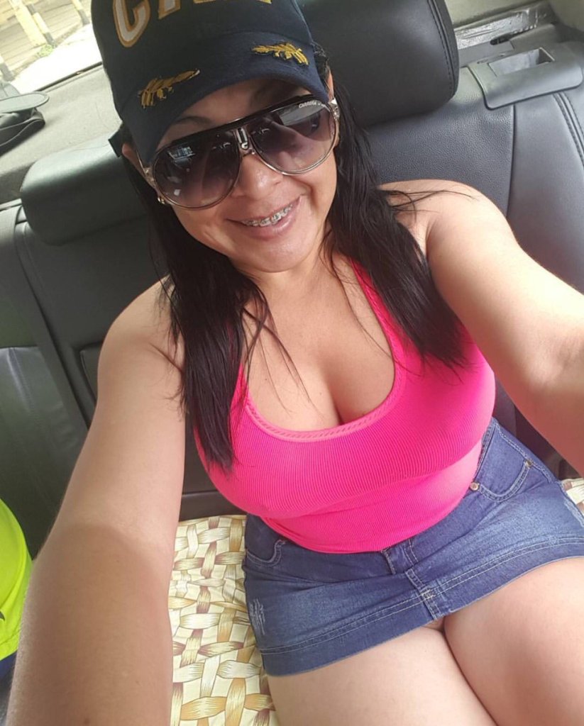 hot horney naked girsl the biggest boob in the world
