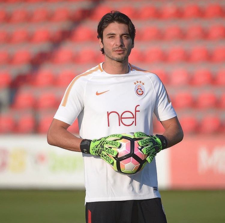 cenk gonen e geldigi soylenen malaga