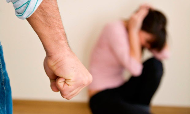 7 Panduan Dari Sudut Islam Apabila Seorang Isteri Dipukul Suami suami pukul isteri, suami dera isteri, suami kaki pukul, suami kaki pukul isteri, suami tampar isteri, suami terajang isteri