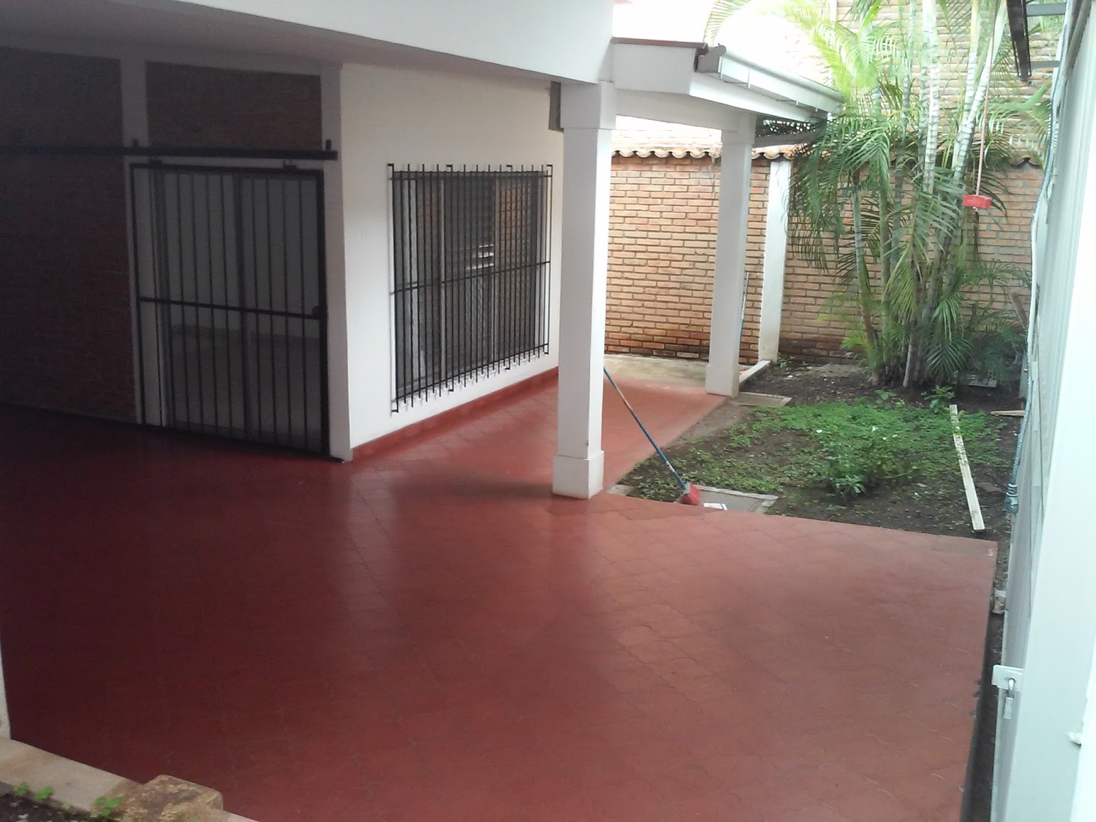 LA CASA Y EL TERRENO: CASA EN VENTA!! 🔺
