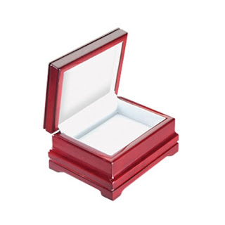 Kotak Perhiasan Merah