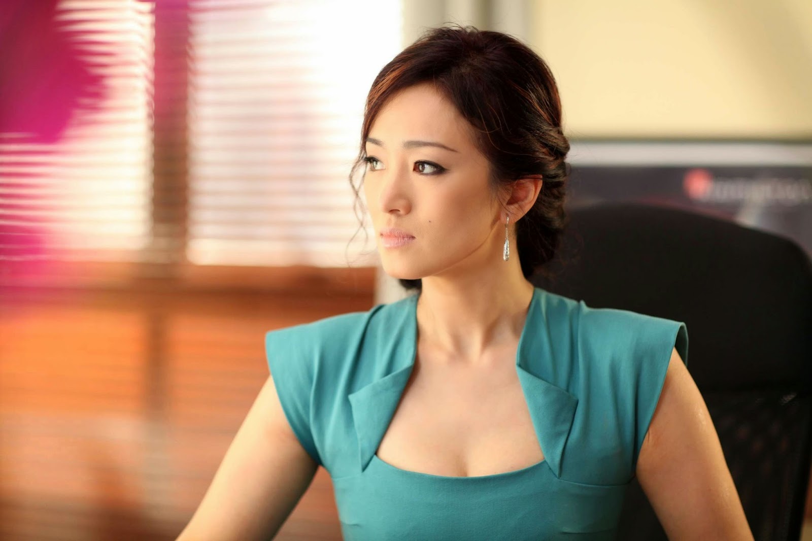 Celeb HD Wall: Gong Li Wallpapers Free