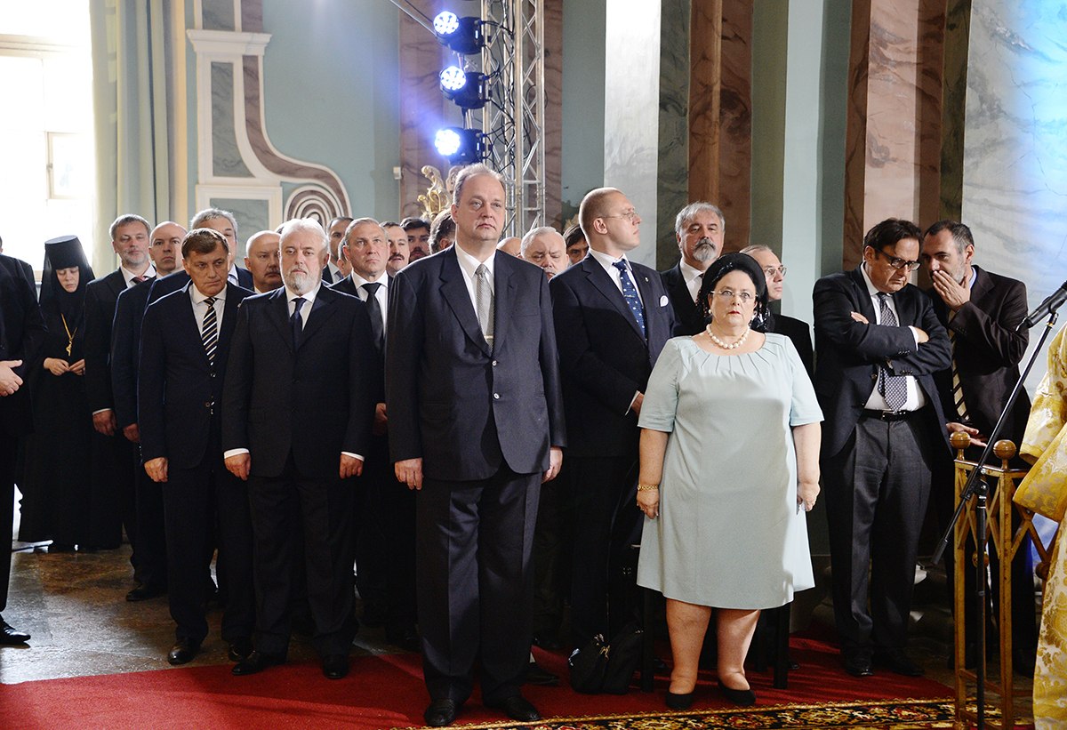 претенденты на престол романовых. претенденты на престол романовых. венчание георгия романова. гоша романов гогенцоллерн. гоша романов гогенцоллерн.