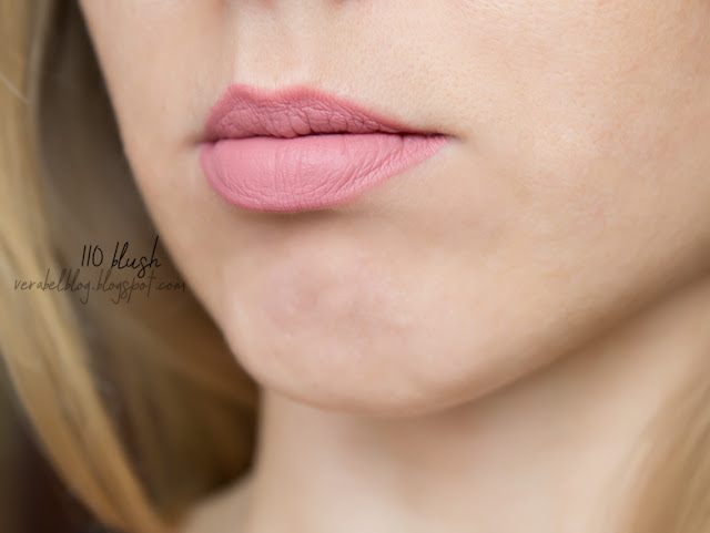 Rimmel жидкая матовая помада Stay Matte в оттенке 110 Blush