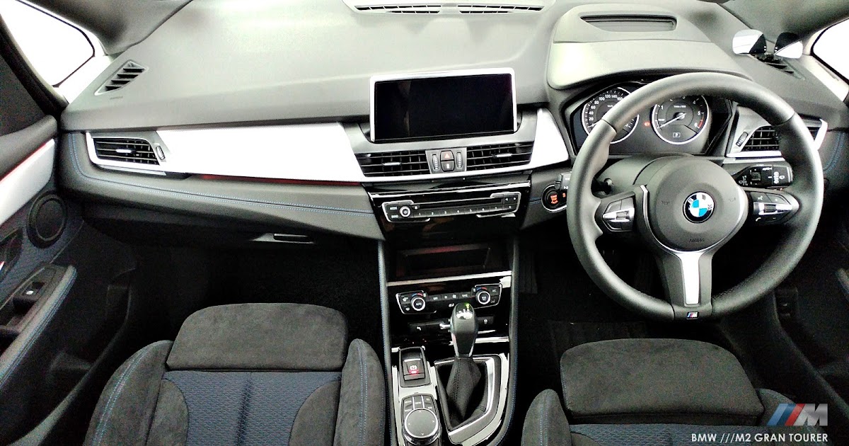 Creating music playlists for BMW iDrive