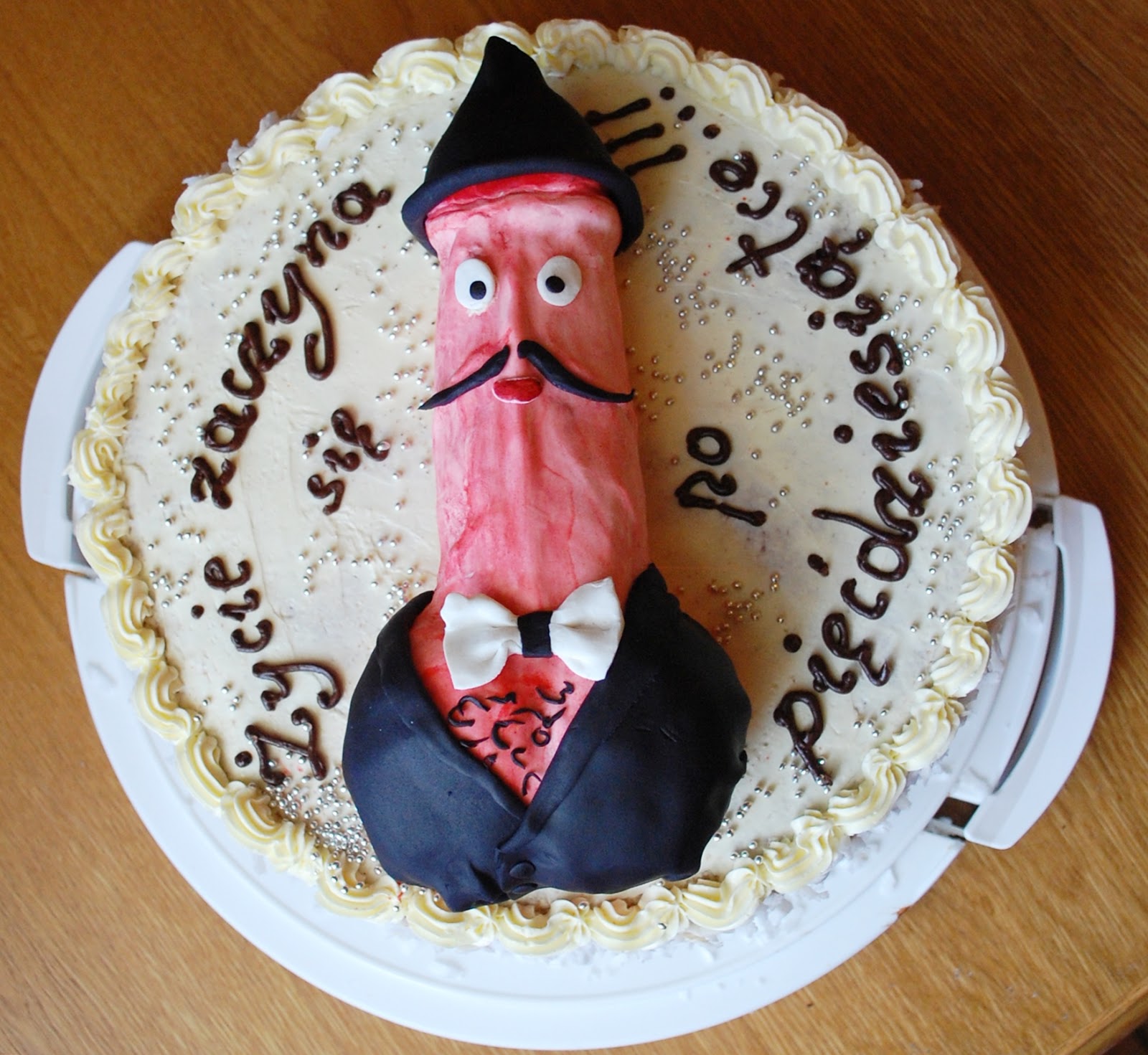 tort na 50 urodziny smieszny