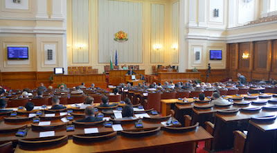 Народното събрание ще гласува днес вота на недоверие срещу кабинета "Борисов" заради провала на политиката в сектора "Сигурност"