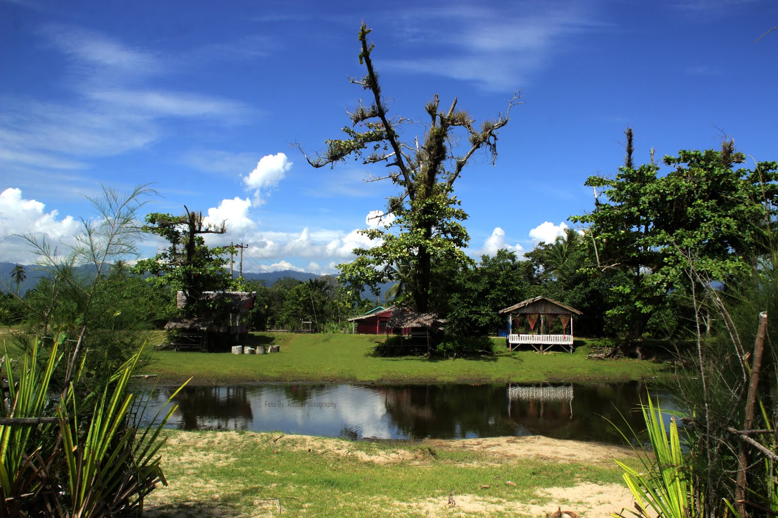 Pantai Bali Susoh Aceh Barat Daya