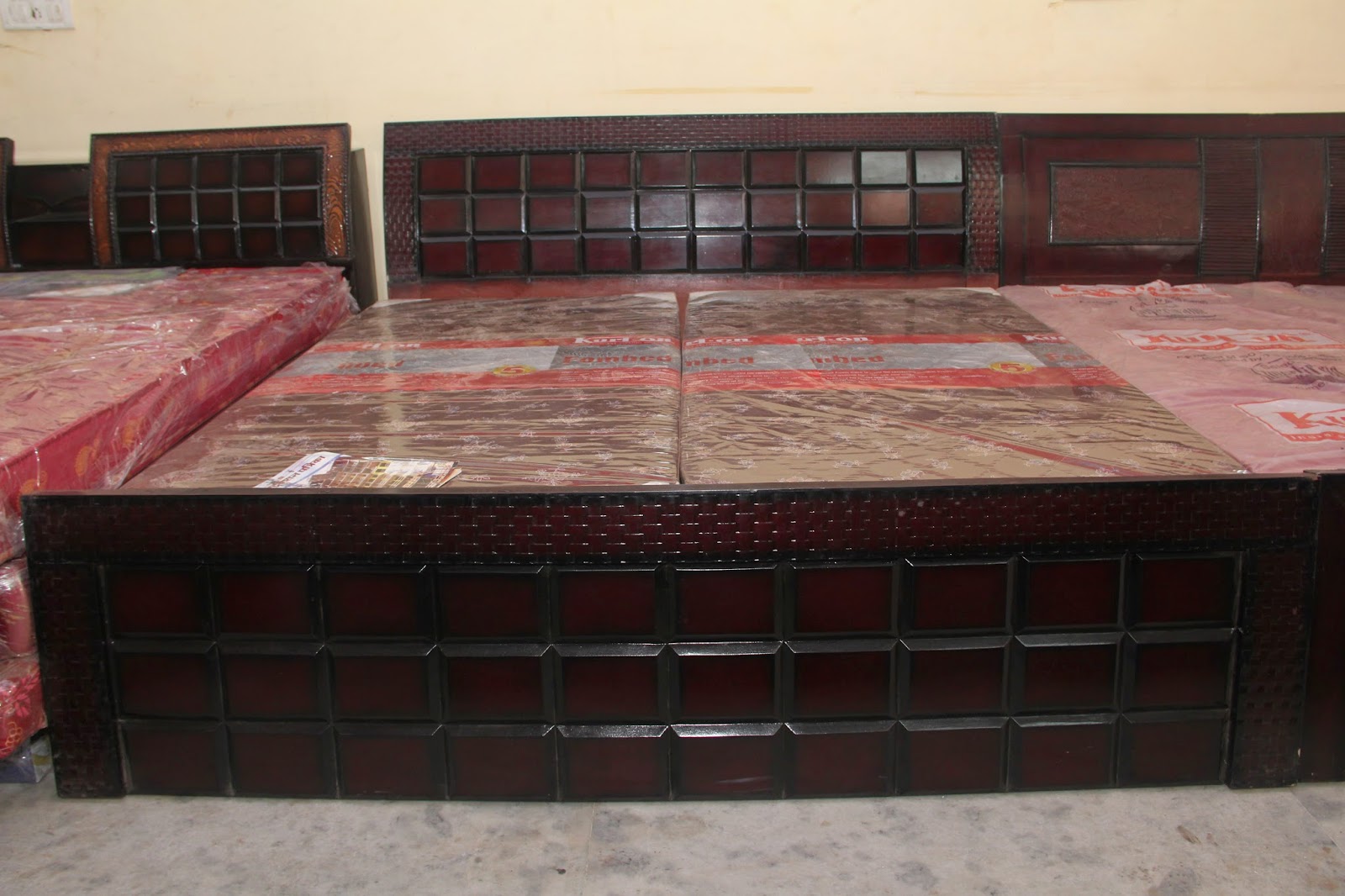 Satya Furniture & Wooden Works Double beds in Jaipur