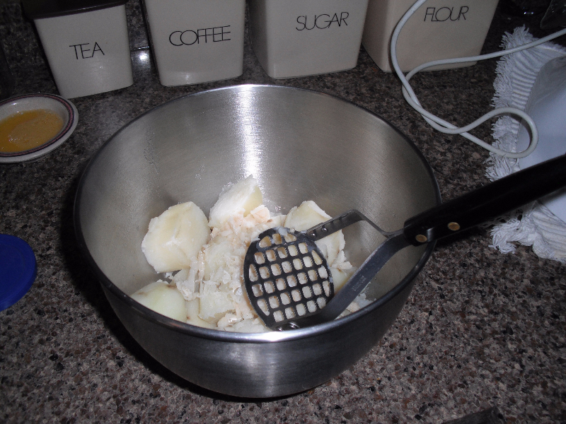 Pattie Sue Food Review Deep Fried Cod Fish Balls Fiskerouletter