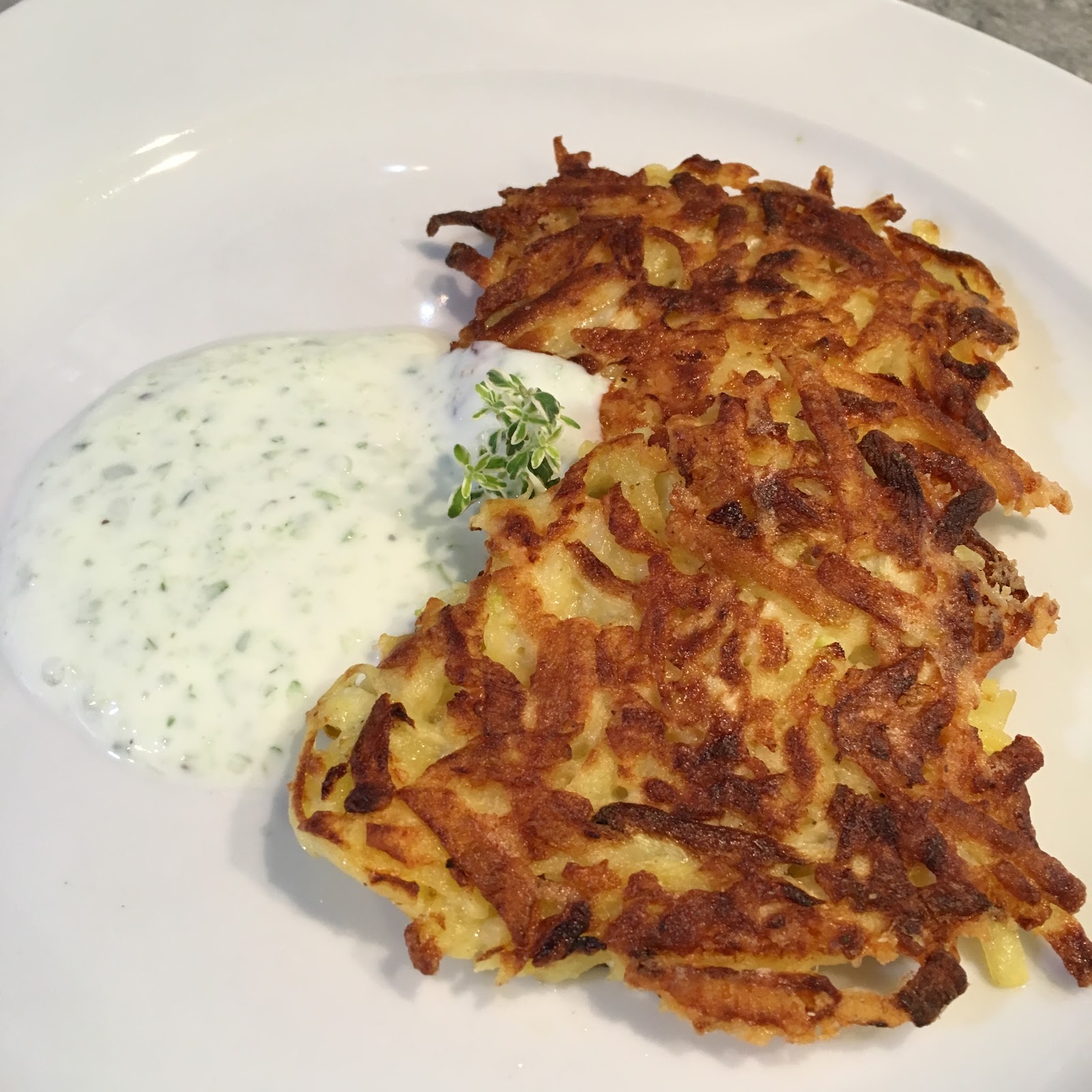 Ein Stück heile Welt : Kartoffel-Zucchini-Rösti Ein Stück heile Welt : Kartoffel-Zucchini-Rösti