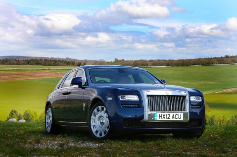 Rolls Royce Ghost 4WD HQ Photos Gallery