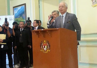 Barisan Kabinet 2015 yang baru diumumkan oleh PM Najib Razak sebentar tadi 