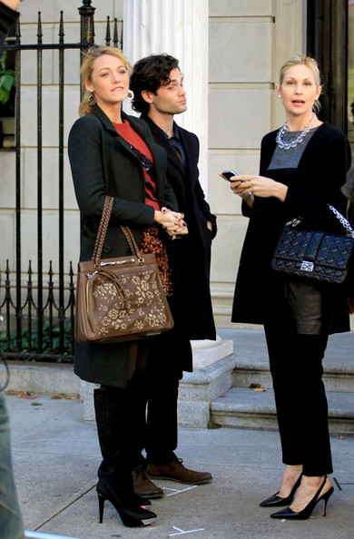 MUJERES CON ESTILO UNICO: KELLY RUTHERFORD al estilo Lily Humphrey