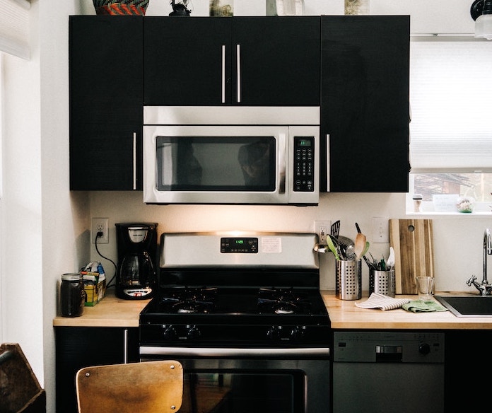 Cocina con muebles pintados 