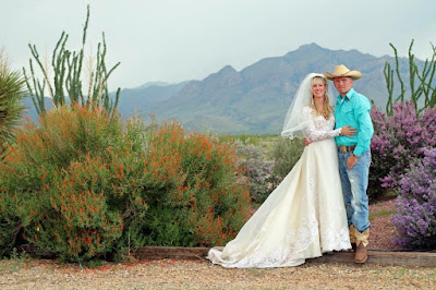 the happy couple in the front garden